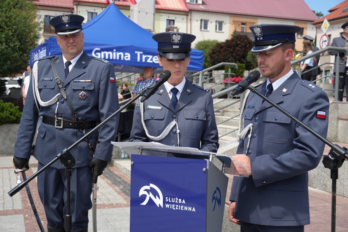 Obchody Święta Służby Więziennej na Rynku w Trzebini
