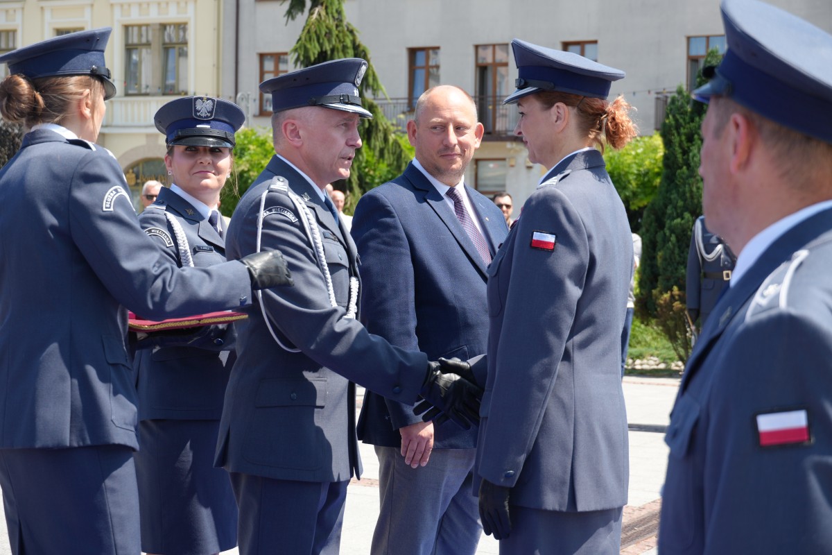 Obchody Święta Służby Więziennej na Rynku w Trzebini