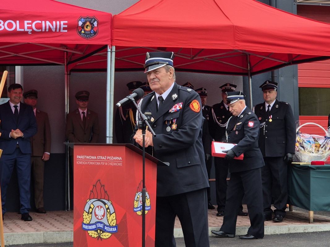 Goście przemawiają podczas jubileuszu
