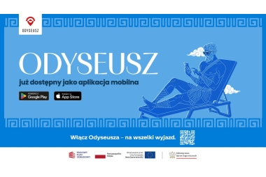 Grafika w niebeskim kolorze. Z prawej strony postać mistycznego Odyseusza. Na środku napisy. Na dole logotypy.
