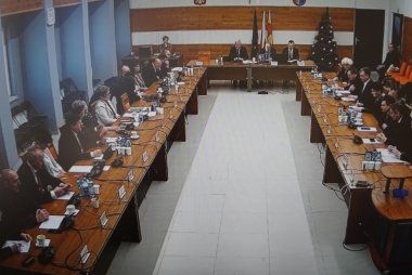 Sala narad podczas obrad rady powiatu 