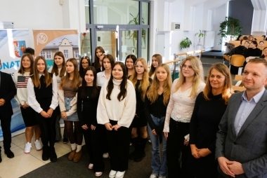 Grupa laureatów konkursu 