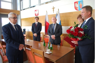 Starosta gratuluje Jerzemu Kasprzykowi 